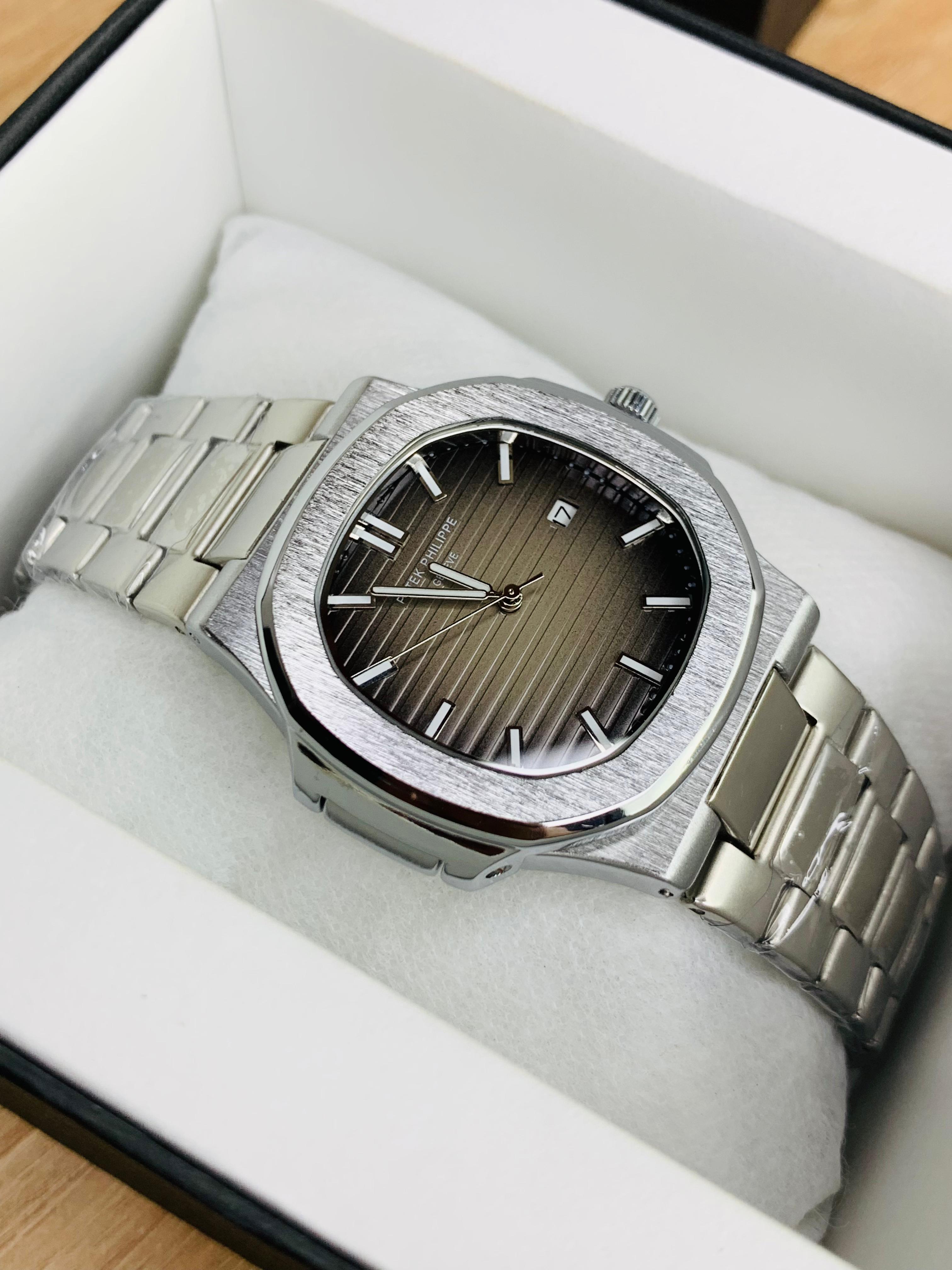 Patek Philippe Nautilus 5811/1G-001